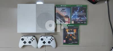 Xbox One S 500gb with 3 games and 2 controllers