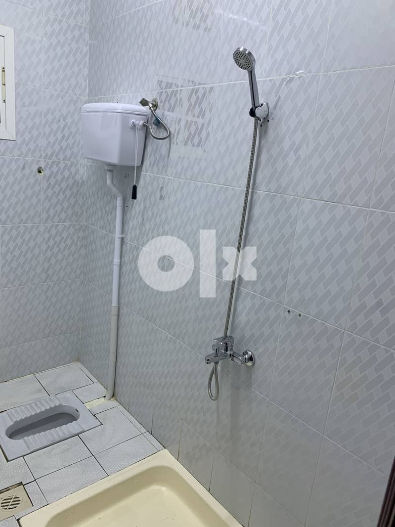 شقة كبيرة نظيفة للإيجار Clean flat 9