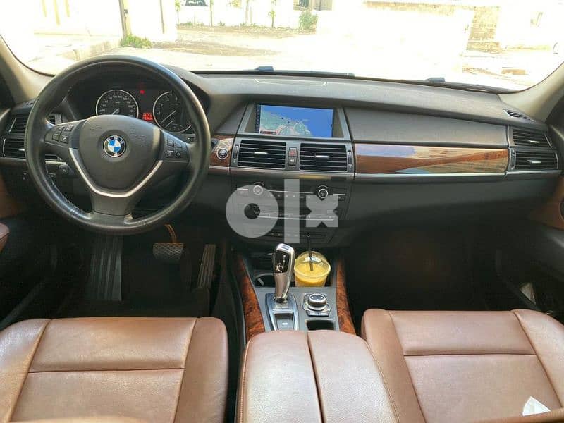 BMW X5 2012 V6 FULL OPTION - URGENT SALE 4