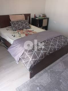 Bed with mattress 140x200 سرير مع مرتبة مقاس 0