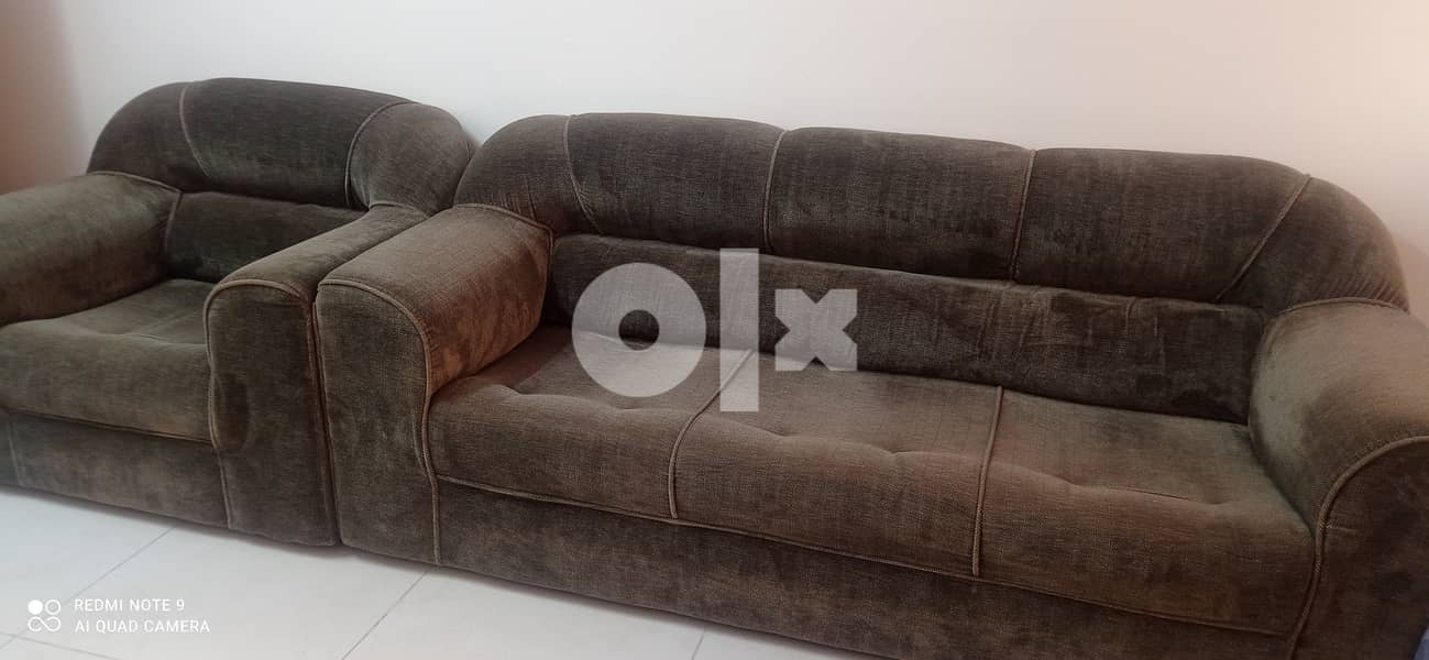 Sofa good condition 2