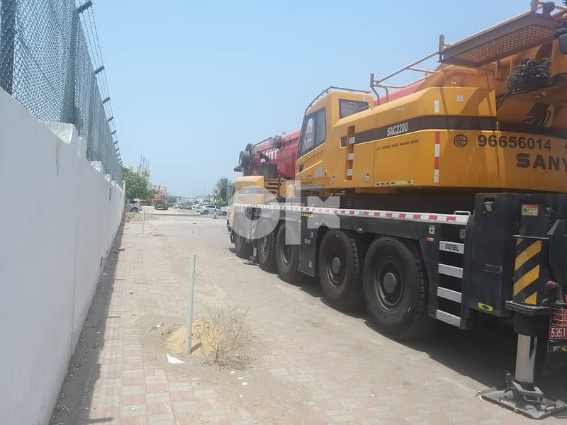 We have Mobile Cranes on a monthly rental and daily for PDO 3