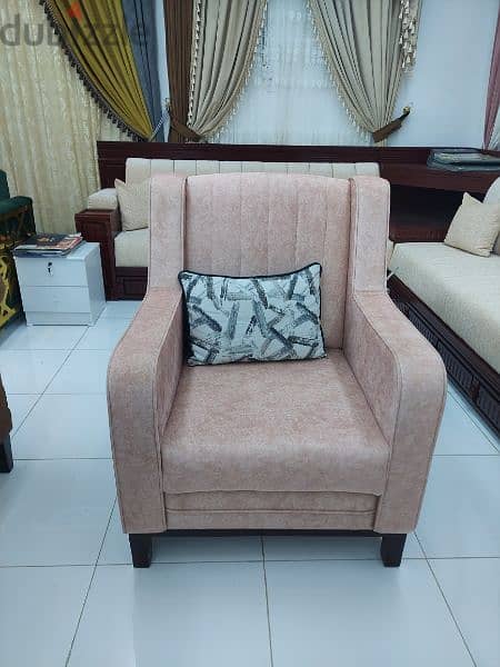 new sofa 8th seater without delivery 330 rial 4