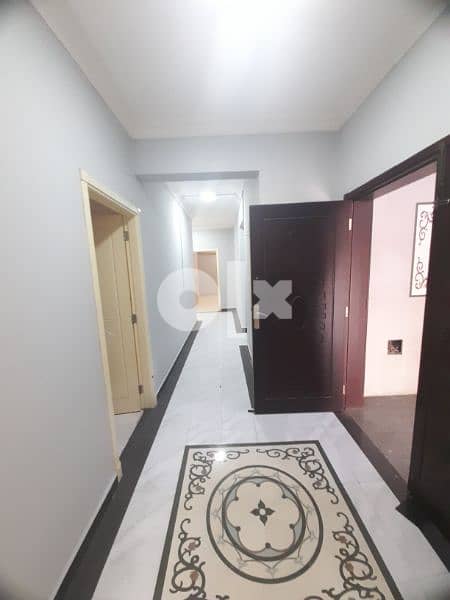 **3 bedrooms flat in Ghubrah 5 minutes to indian school** 3