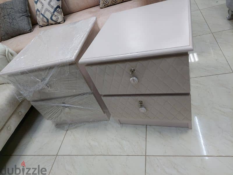 new side table without delivery 1 piece 20 rial 5