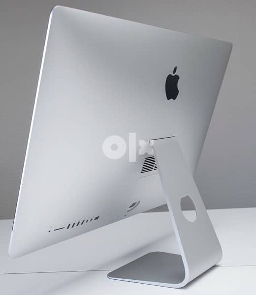 Apple iMac With 5K Retina Display (27-inch, Mid 2015) Looks New Device 1