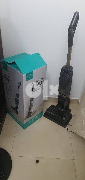 codless vaccum with mop perfect for  flats or smaller houses 3