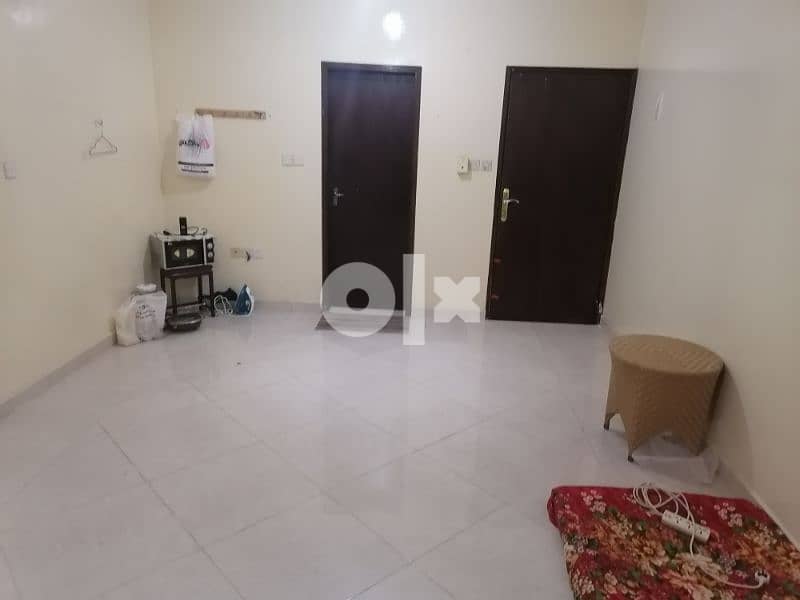 bed space available attached washroom call 94109253 1