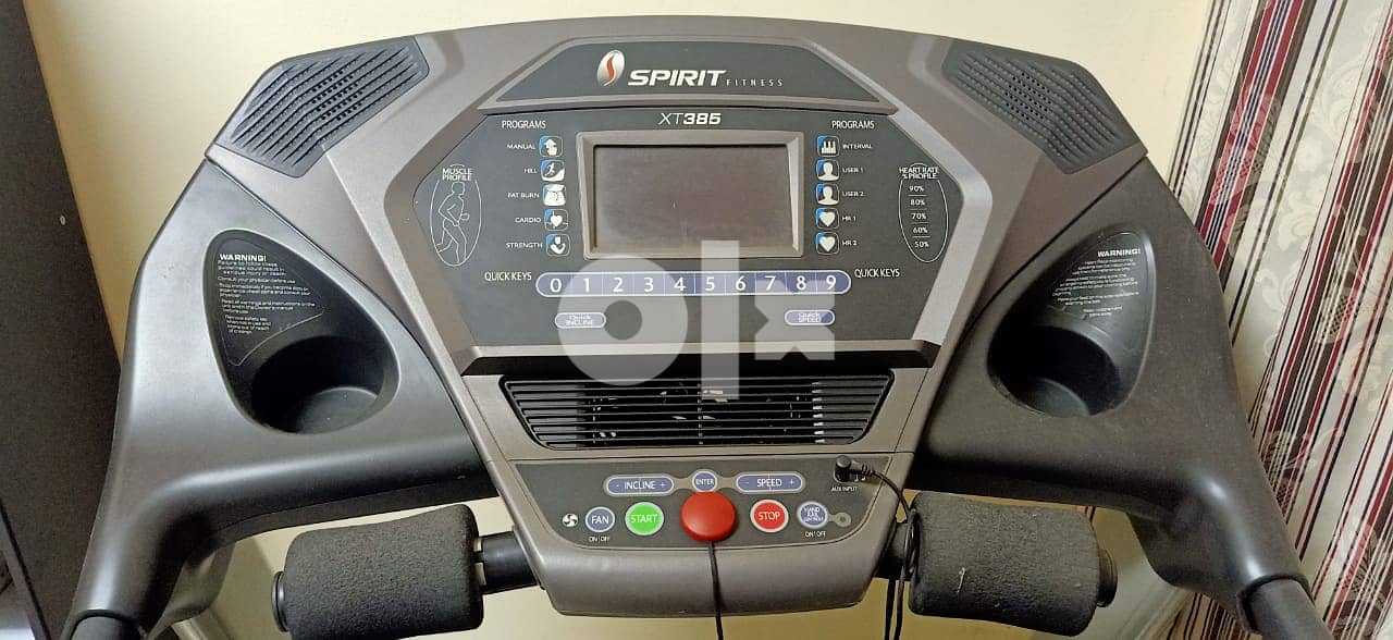 Spirit XT385 TREADMILL 0