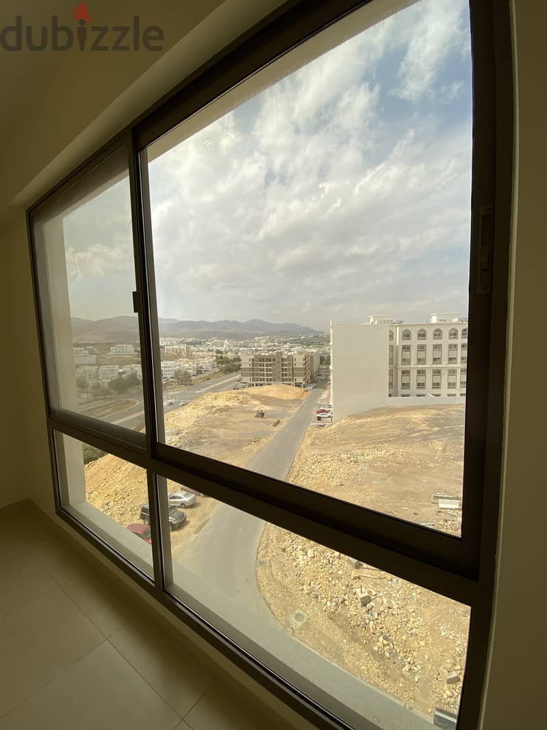 Qurum-3 bedroom apartment to Let 2