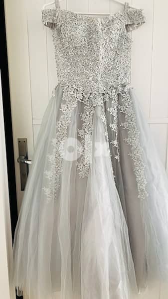 gown for sale 2