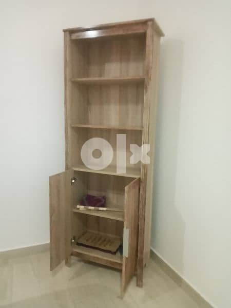 Cabinet with shelves خزانة مع ارفف 2