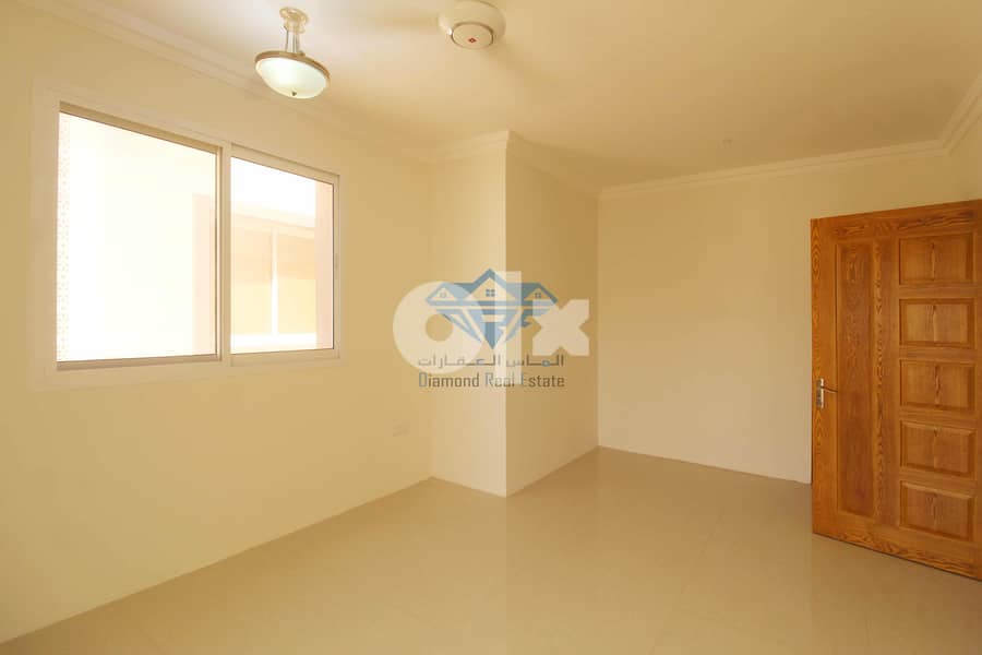 #REF867  Beautiful 4 Bedrooms Villa For Rent in North Al Hail 5