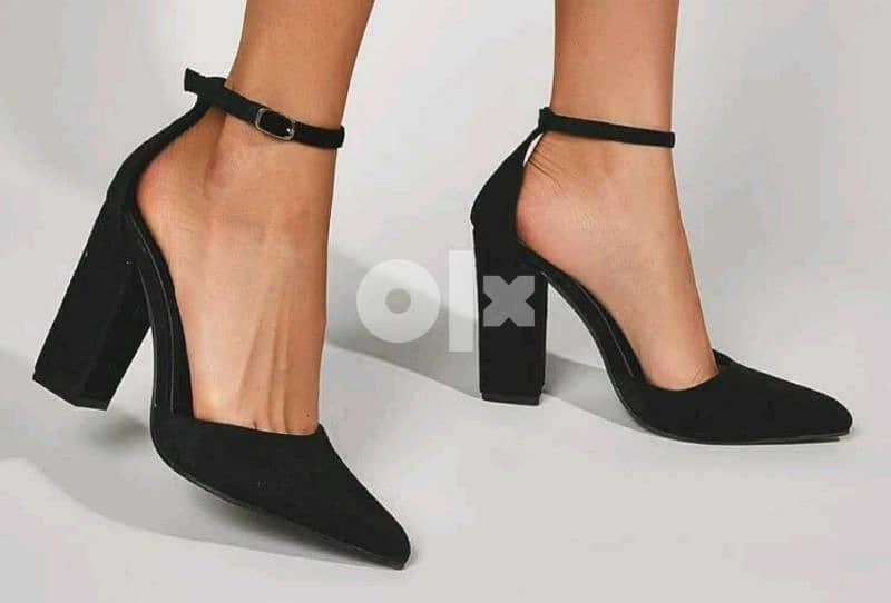 Women Block Heel Shoe 2