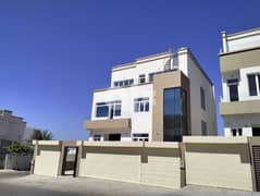 فيلا راقية للبيع-بوشر Luxury Villa For Sale in Bousher-Oman Mall