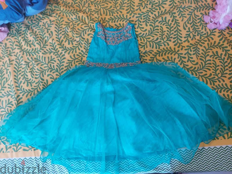 4 Party dress for 3-4 years old girl 1