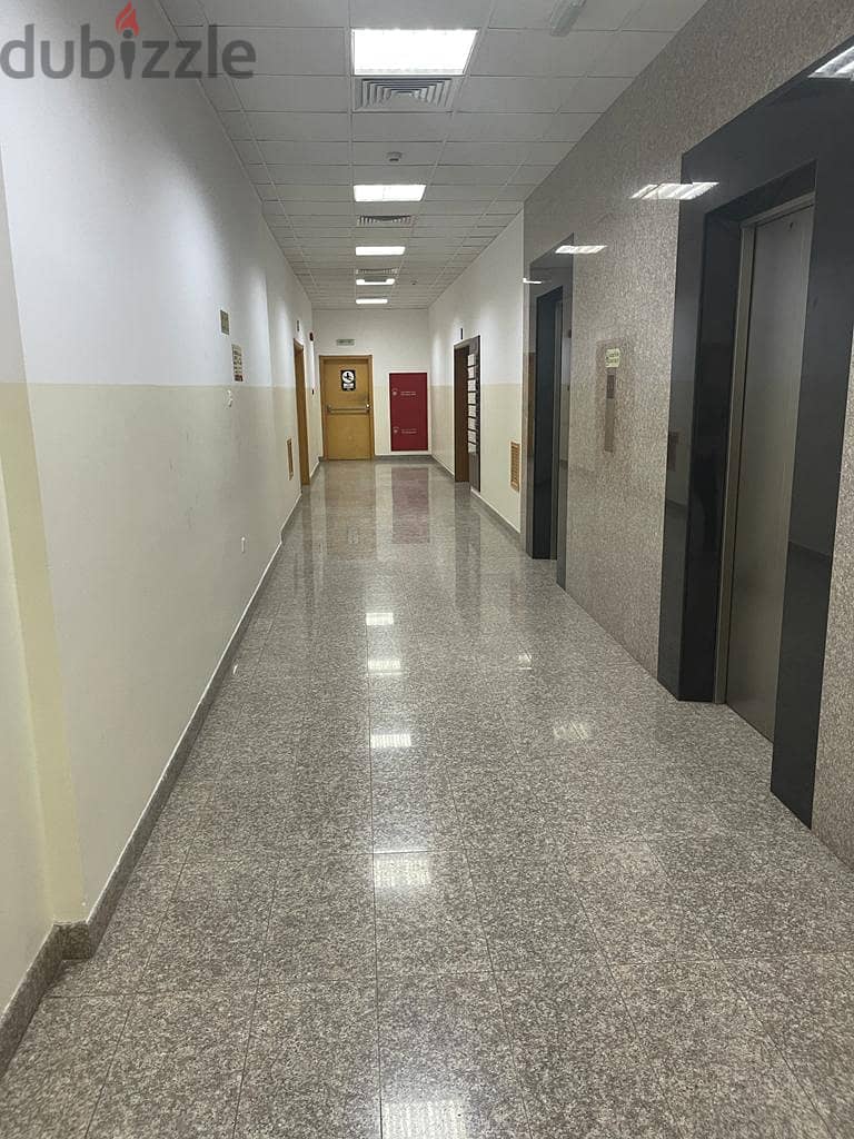 offices for rent in al khuwair 5