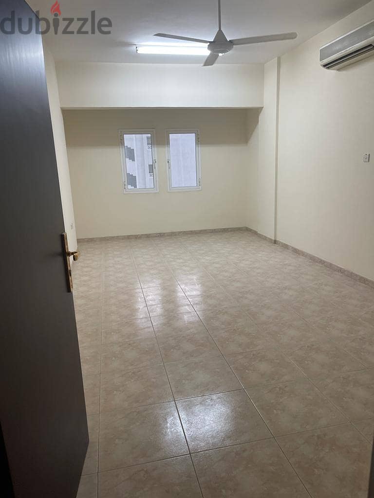 2bhk in al khuwair for family 8