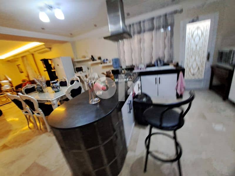 very luxurious  house in a nice location khwair 33  price reduced 3