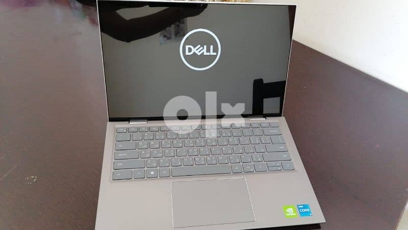 Dell inspiron convertable 2in1 i5 laptop with smart pen 0