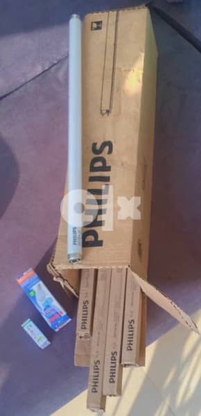 phillips new never used lamps 1