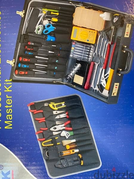 professional toolkit with case-call or WhatsApp 9100 0990 1