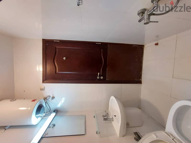 3 Bedroom Flat For Rent In Al khuwair Area 8