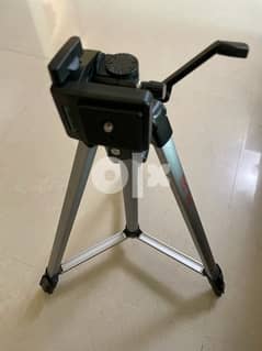 Tripod for DSLR