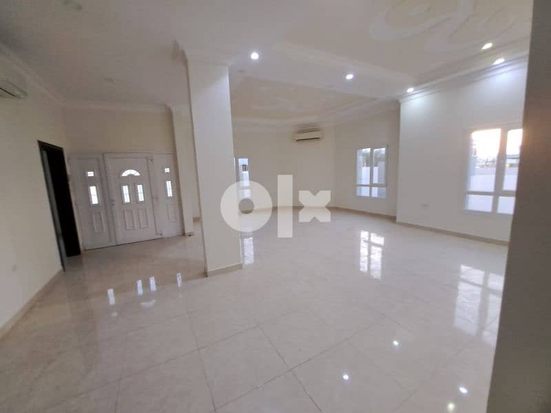 very luxurious  villa opposite Muscat grand mall in the heart of Musc 12