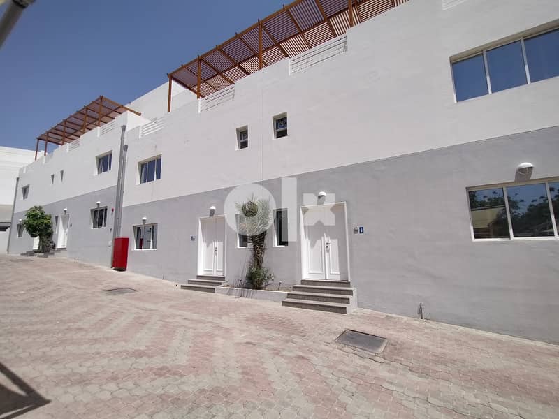 4 bedroom + maid's room villa for rent in Al Illam 7