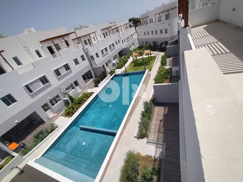 4 bedroom + maid's room villa for rent in Al Illam 18