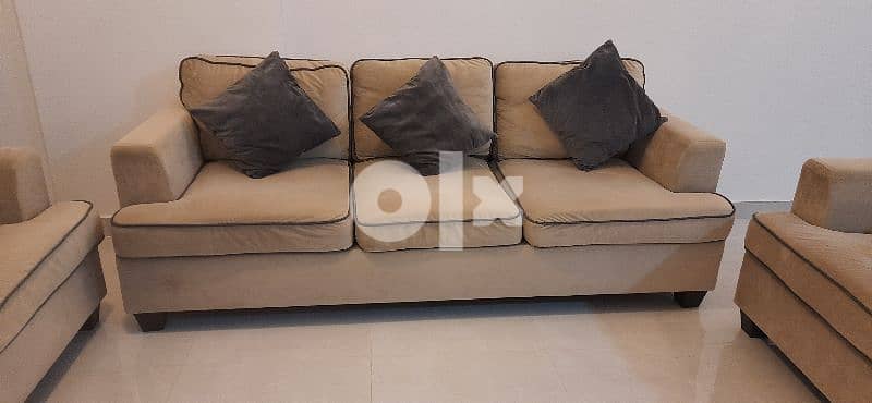 sofa set 3+2+2 seater for sale. 3