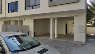 3 Bedroom Villa in a Compound in Al Hail for Rent & Sale