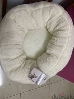 Brand new cat bed for immediate sale