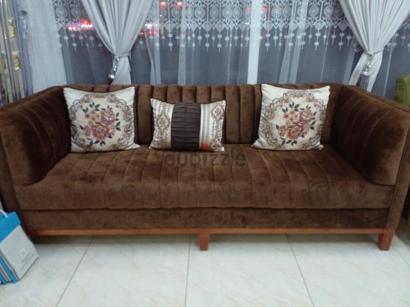 new sofa 8th seater without delivery 300 rial 8