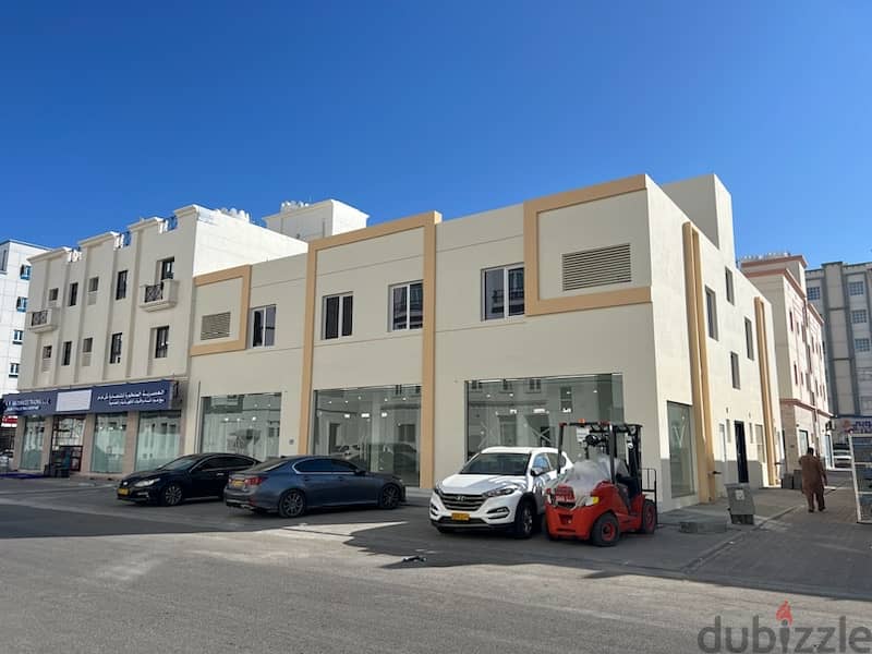 shops and flat for rent Al Khoud 7 محلات وشقق للايجار الخوض ٧ 2