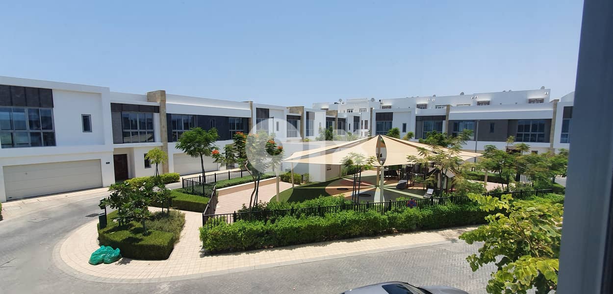 Stylish Ghadeer  Courtyard Villa for Rent in Al Mouj (The Waves) 12