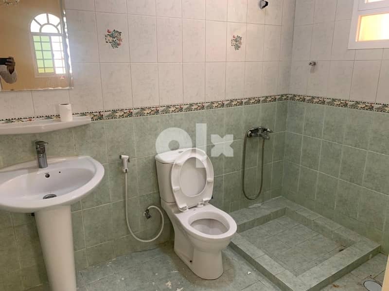 Spacious 2BHK flat in AL Gubrah opposite  Royal Hospital 9