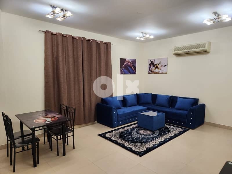 غرفتين وصالة Vip مفروشة فرش جديد ببوشر مقابل فندق الدولفين 2 Bhk 10