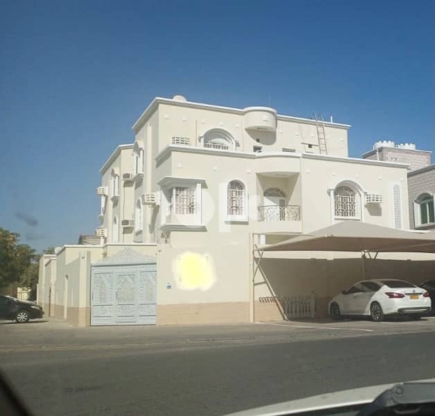 room near city center muscat al mawalih 0