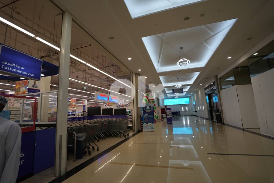 Exclusive Retail spaces for rent at Barka Grand Centre 2