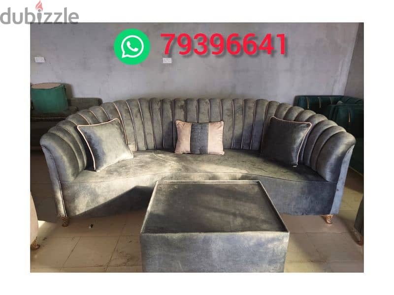 new Round sofa 8th seater  without delivery 320 rial 1