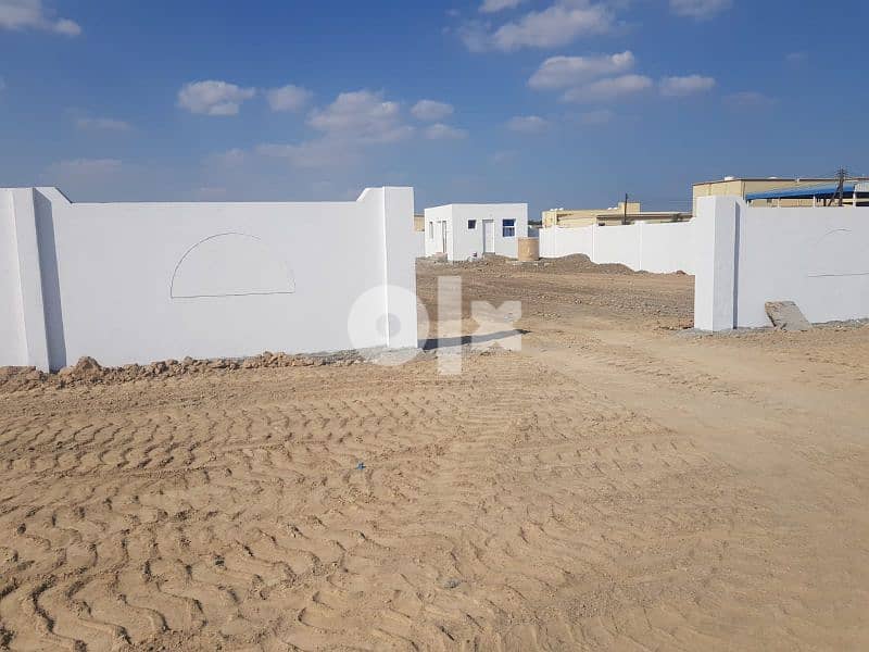 ارض صناعيه للإيجارمساحة 1500 متر زاويه صحار industrial land for rent 0