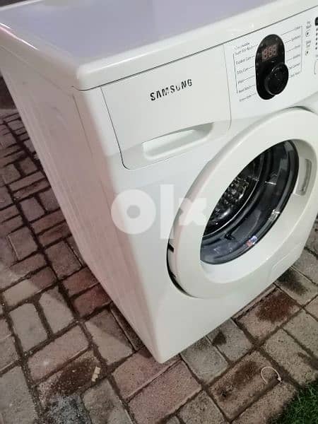 Samsung 7 kg washing machine in good condition 2