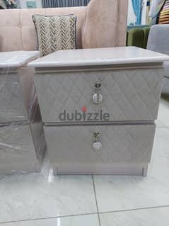 new side table without delivery 1 piece 27 rial