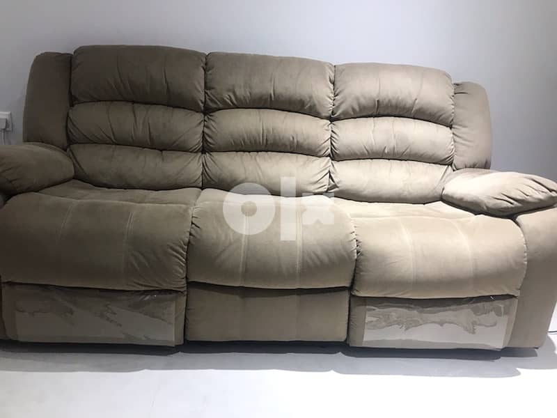 sofa 3 seater like new for urgent selling 1