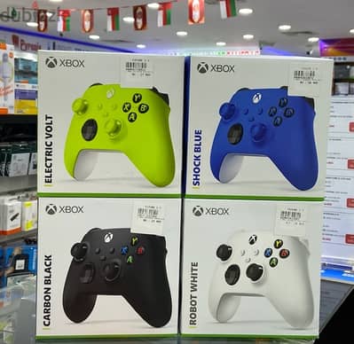 XBOX WIRELESS CONTROLLERS ORIGNAL WITH ONE YEAR WARRANTY