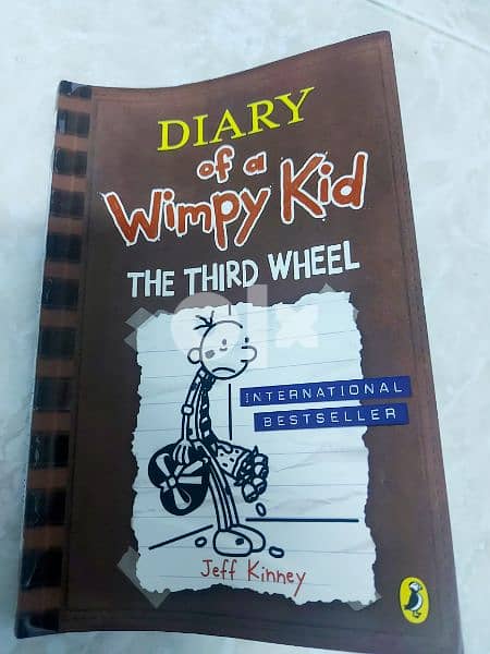 DIARY OF A WIMPY KID- THE THIRD WHEEL 0