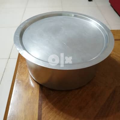 Aluminum pot