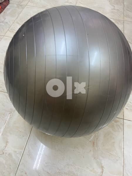 yoga ball 0